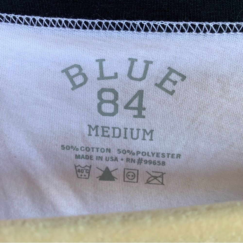 NWT Columbia College Chicago shirt // medium - Picture 4 of 7